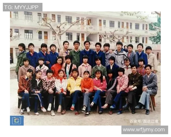 吴丽专访:从青涩少女到羽毛球冠军的奋斗与成长之路 吴丽专访:从青涩少女到羽毛球冠军的奋斗与成长之路